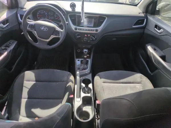 3KPC24A38KE040604 2019 HYUNDAI ACCENT - Image 8