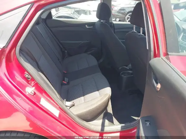 3KPC24A38KE041476 2019 HYUNDAI ACCENT - Image 8