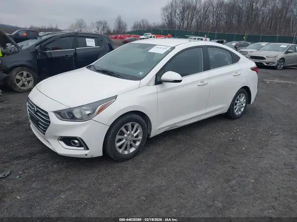 3KPC24A38KE044796 2019 HYUNDAI ACCENT - Image 2