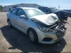 3KPC24A38KE046239 2019 HYUNDAI ACCENT