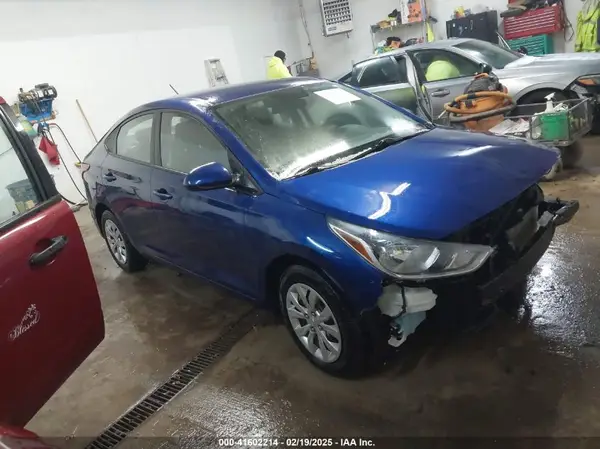 3KPC24A38KE053143 2019 HYUNDAI ACCENT - Image 1