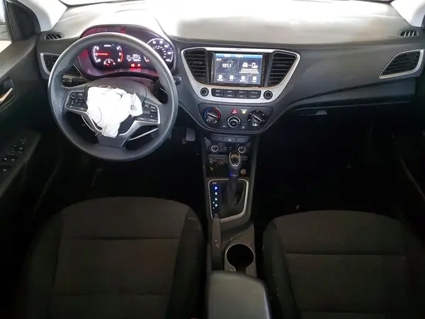 3KPC24A38KE054616 2019 HYUNDAI ACCENT - Image 8