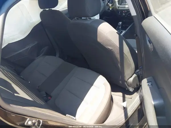 3KPC24A38KE055359 2019 HYUNDAI ACCENT - Image 8