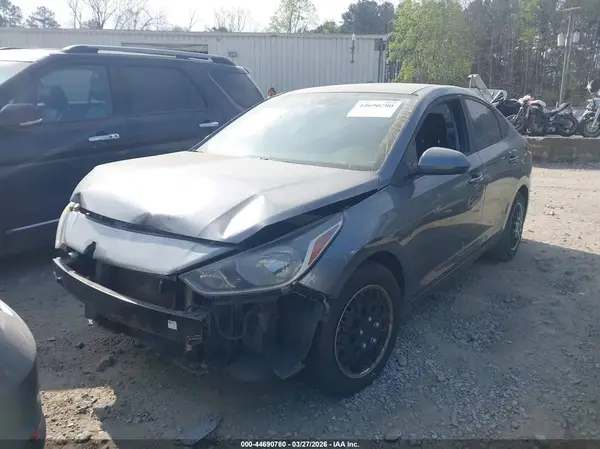 3KPC24A38KE055748 2019 HYUNDAI ACCENT - Image 2