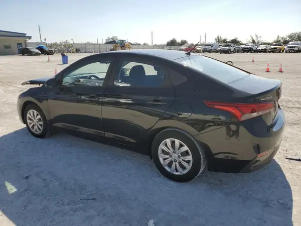 3KPC24A38KE055801 2019 HYUNDAI ACCENT - Image 2