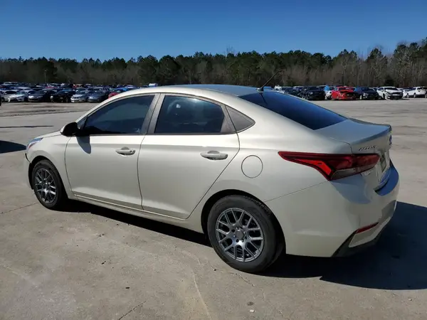 3KPC24A38KE064787 2019 HYUNDAI ACCENT - Image 2