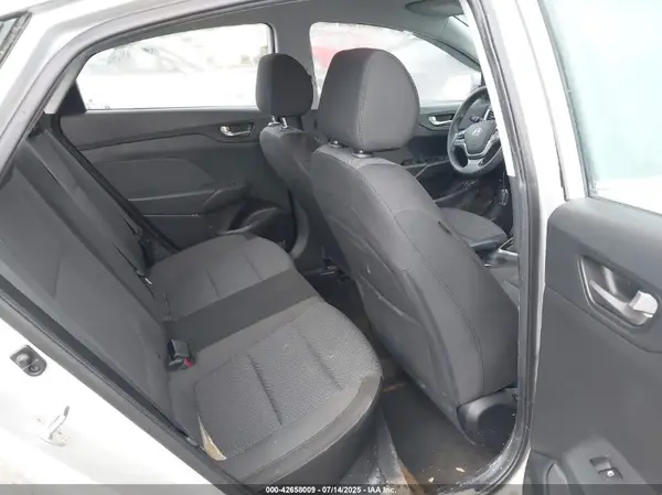 3KPC24A38KE067110 2019 HYUNDAI ACCENT - Image 8