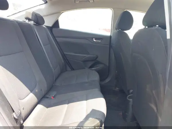 3KPC24A38KE067317 2019 HYUNDAI ACCENT - Image 8