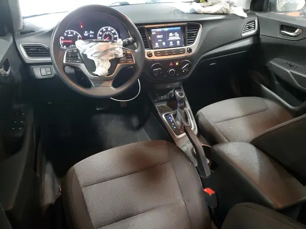 3KPC24A38KE067513 2019 HYUNDAI ACCENT - Image 8