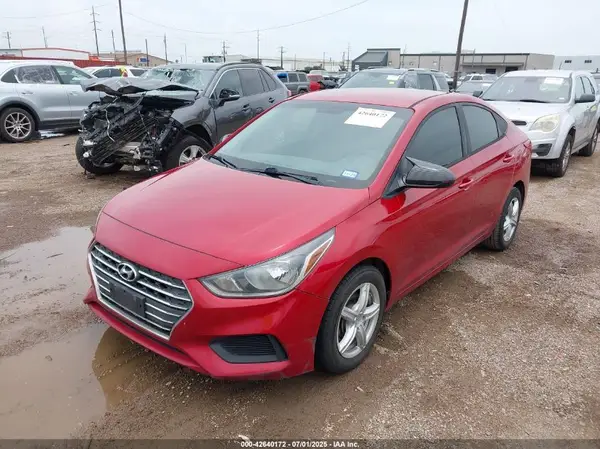 3KPC24A38KE068239 2019 HYUNDAI ACCENT - Image 2