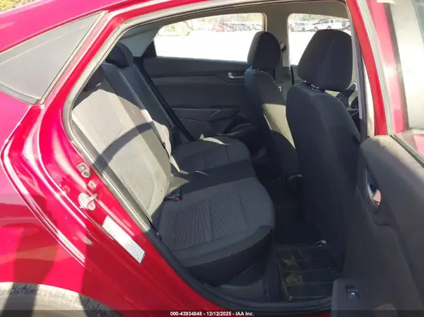 3KPC24A38KE068970 2019 HYUNDAI ACCENT - Image 8