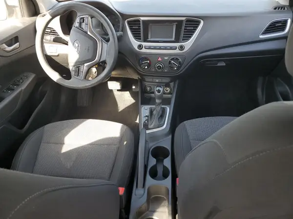3KPC24A38KE069827 2019 HYUNDAI ACCENT - Image 8