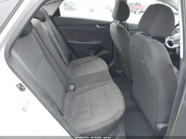 3KPC24A38KE069830 2019 HYUNDAI ACCENT - Image 8