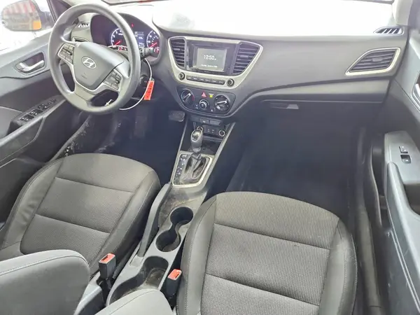 3KPC24A38KE073263 2019 HYUNDAI ACCENT - Image 8