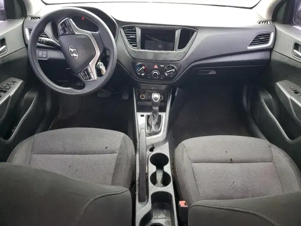 3KPC24A38KE073909 2019 HYUNDAI ACCENT - Image 8