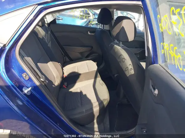 3KPC24A38KE077992 2019 HYUNDAI ACCENT - Image 8
