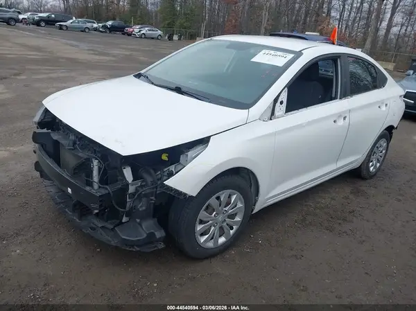 3KPC24A38KE087566 2019 HYUNDAI ACCENT - Image 2