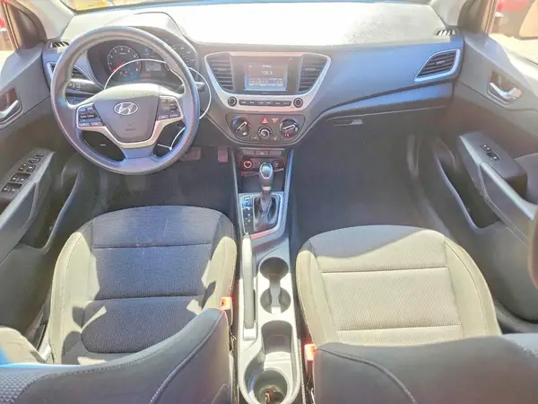 3KPC24A38KE087616 2019 HYUNDAI ACCENT - Image 8