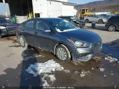 3KPC24A38KE087809 2019 HYUNDAI ACCENT
