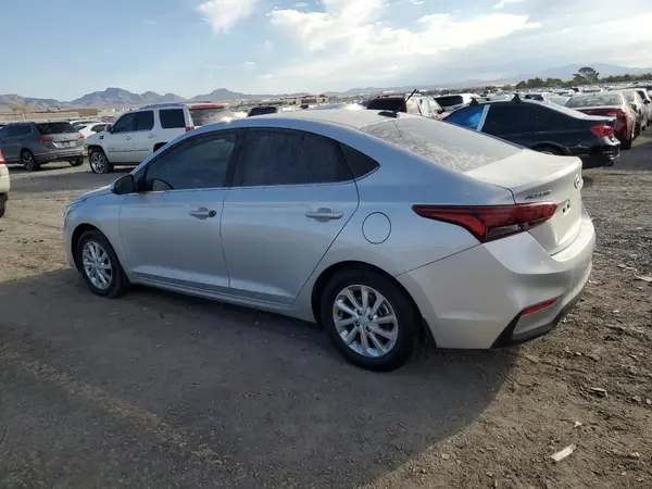 3KPC24A38KE088068 2019 HYUNDAI ACCENT - Image 2