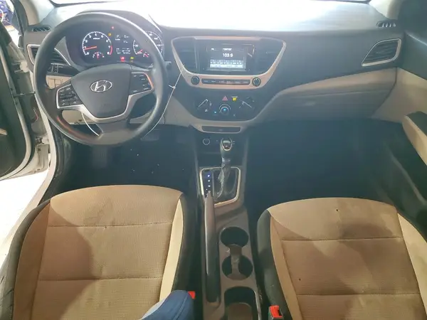 3KPC24A38KE088183 2019 HYUNDAI ACCENT - Image 8