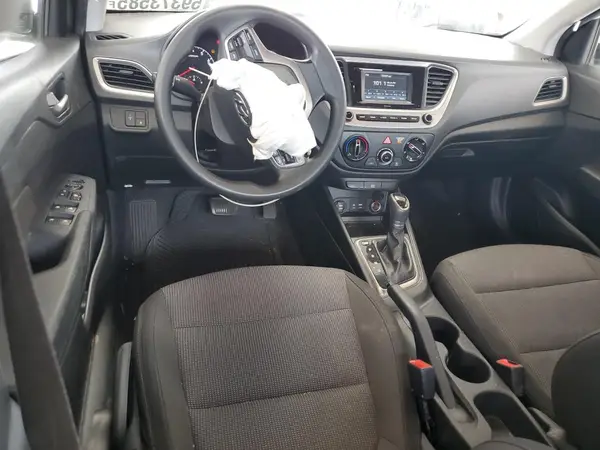3KPC24A39JE007058 2018 HYUNDAI ACCENT - Image 8