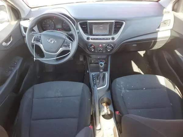 3KPC24A39JE007884 2018 HYUNDAI ACCENT - Image 8
