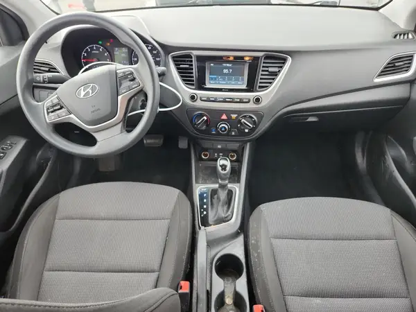 3KPC24A39JE011143 2018 HYUNDAI ACCENT - Image 8