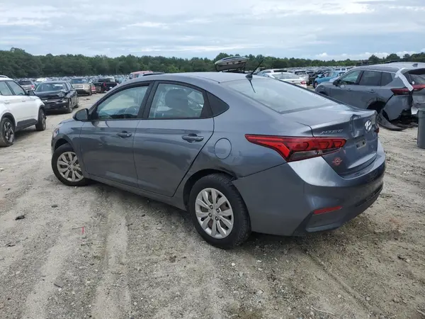 3KPC24A39JE015239 2018 HYUNDAI ACCENT - Image 2