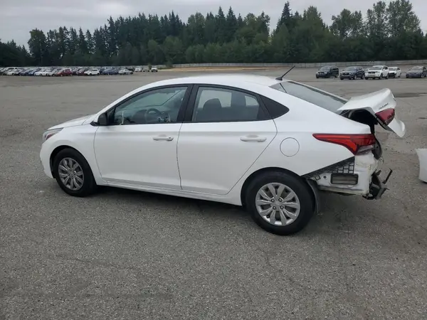 3KPC24A39JE016648 2018 HYUNDAI ACCENT - Image 2