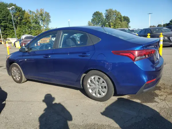 3KPC24A39JE017833 2018 HYUNDAI ACCENT - Image 2