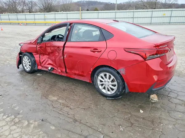 3KPC24A39JE022398 2018 HYUNDAI ACCENT - Image 2
