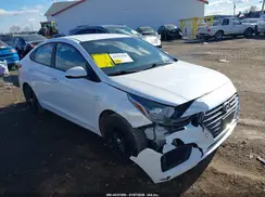 3KPC24A39JE028363 2018 HYUNDAI ACCENT