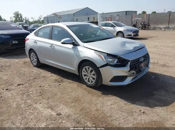 3KPC24A39JE029514 2018 HYUNDAI ACCENT - Image 1