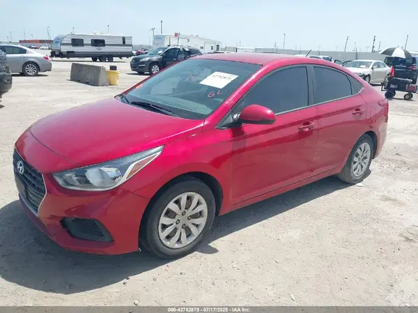 3KPC24A39JE029531 2018 HYUNDAI ACCENT - Image 2