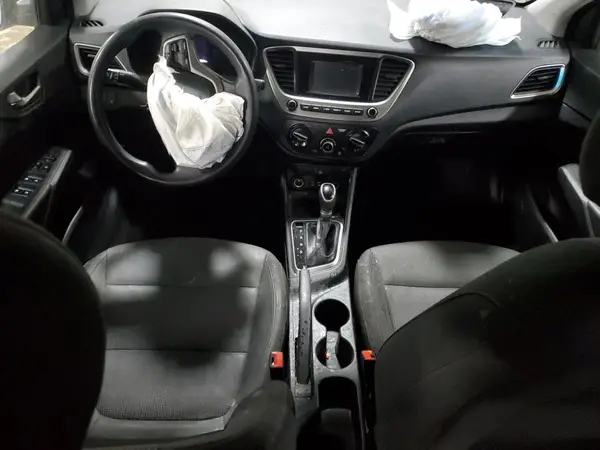 3KPC24A39JE032624 2018 HYUNDAI ACCENT - Image 8