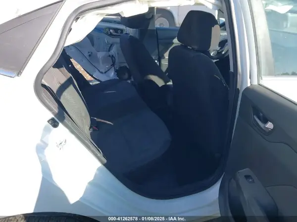 3KPC24A39KE044841 2019 HYUNDAI ACCENT - Image 8