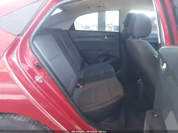 3KPC24A39KE045195 2019 HYUNDAI ACCENT - Image 8
