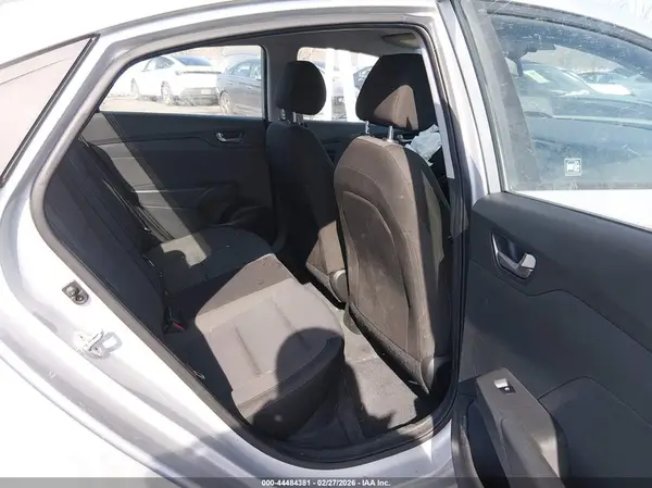 3KPC24A39KE046752 2019 HYUNDAI ACCENT - Image 8