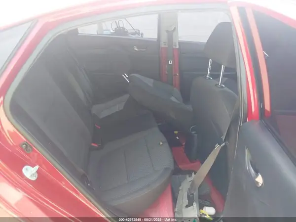 3KPC24A39KE051305 2019 HYUNDAI ACCENT - Image 8