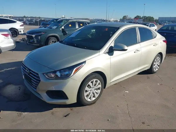 3KPC24A39KE054186 2019 HYUNDAI ACCENT - Image 2