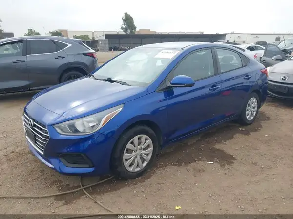 3KPC24A39KE057363 2019 HYUNDAI ACCENT - Image 2