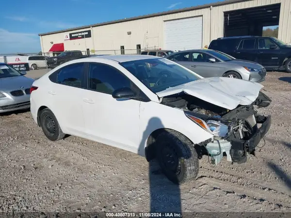 3KPC24A39KE057461 2019 HYUNDAI ACCENT - Image 1