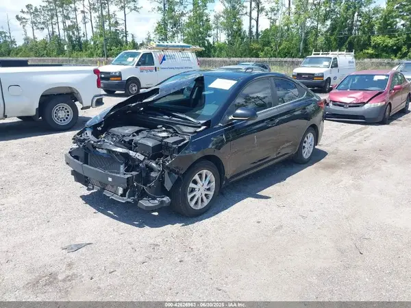 3KPC24A39KE066824 2019 HYUNDAI ACCENT - Image 2