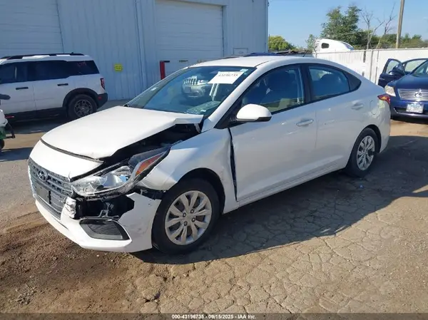 3KPC24A39KE068265 2019 HYUNDAI ACCENT - Image 2