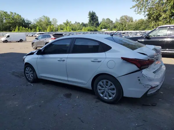 3KPC24A39KE069979 2019 HYUNDAI ACCENT - Image 2