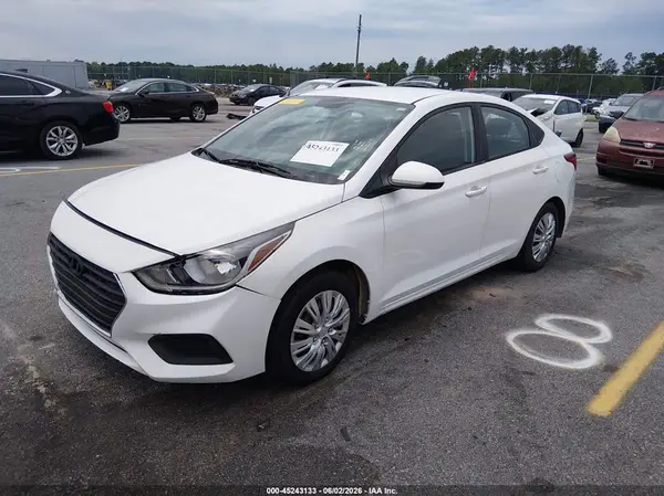 3KPC24A39KE071764 2019 HYUNDAI ACCENT - Image 2