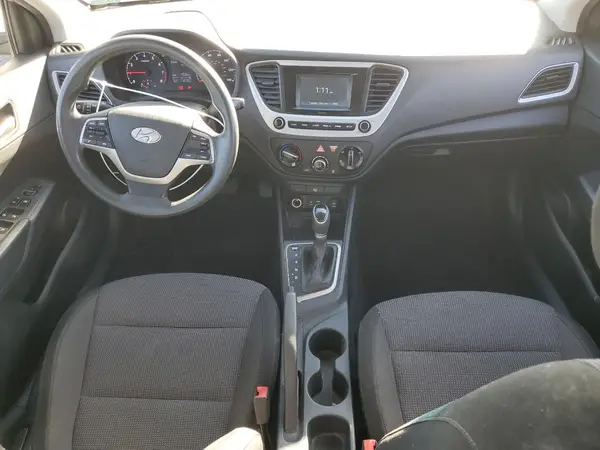 3KPC24A39KE072039 2019 HYUNDAI ACCENT - Image 8