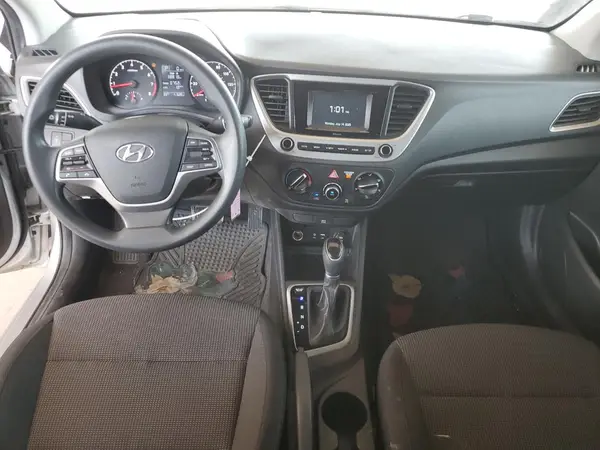 3KPC24A39KE073501 2019 HYUNDAI ACCENT - Image 8