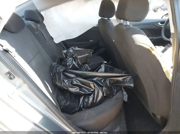 3KPC24A39KE075832 2019 HYUNDAI ACCENT - Image 8